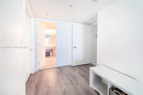 6301 Collins Avenue Miami Beach FL 33141