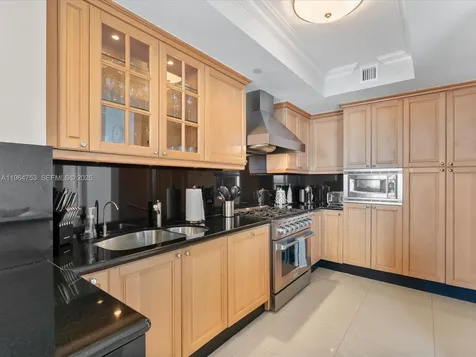 17875 Collins Avenue Sunny Isles Beach FL 33160
