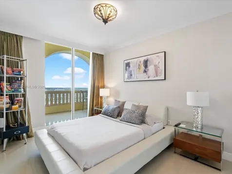 17875 Collins Avenue Sunny Isles Beach FL 33160