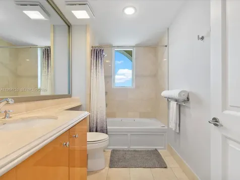 17875 Collins Avenue Sunny Isles Beach FL 33160