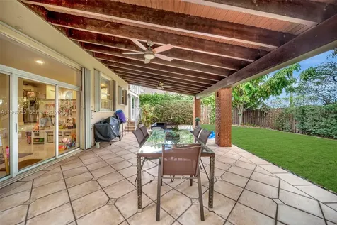 10880 NW 58th Terrace Doral FL 33178