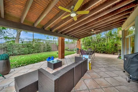 10880 NW 58th Terrace Doral FL 33178