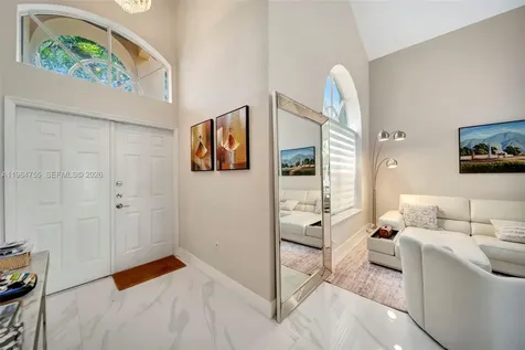 10880 NW 58th Terrace Doral FL 33178