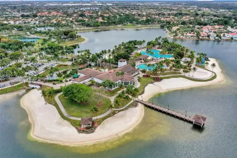 10880 NW 58th Terrace Doral FL 33178