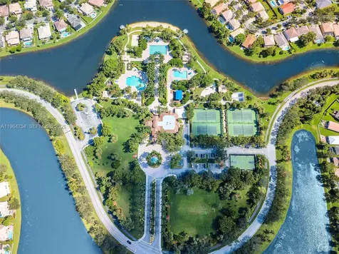 792 NW 170th Terrace Pembroke Pines FL 33028