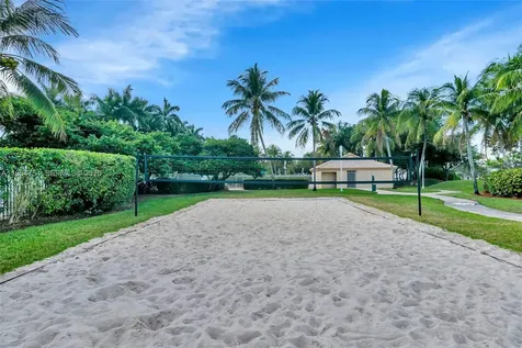 792 NW 170th Terrace Pembroke Pines FL 33028