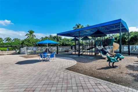 792 NW 170th Terrace Pembroke Pines FL 33028