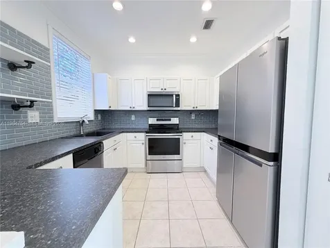 792 NW 170th Terrace Pembroke Pines FL 33028