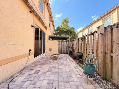 792 NW 170th Terrace Pembroke Pines FL 33028