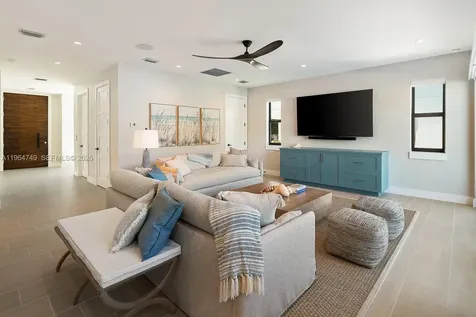 16 Bass Avenue Key Largo FL 33037