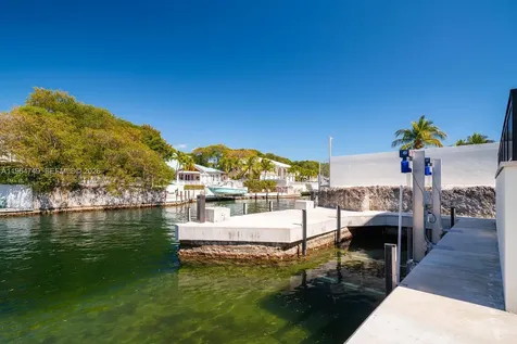 16 Bass Avenue Key Largo FL 33037