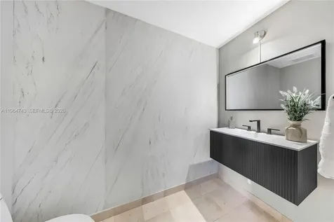 1050 Brickell Avenue Miami FL 33131
