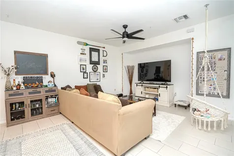 11660 SW 13th Court Pembroke Pines FL 33025