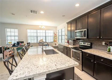 11660 SW 13th Court Pembroke Pines FL 33025
