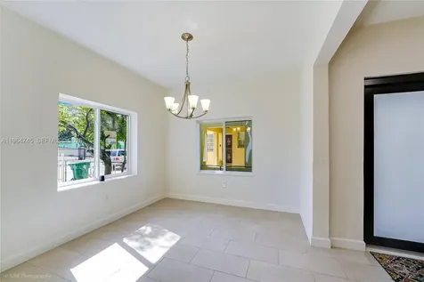 1139 NW 37th Street Miami FL 33127