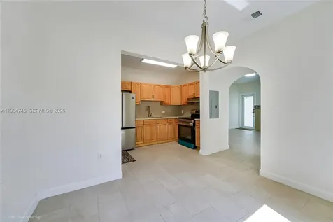 1139 NW 37th Street Miami FL 33127