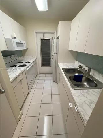 1450 Atlantic Shores Boulevard Hallandale Beach FL 33009