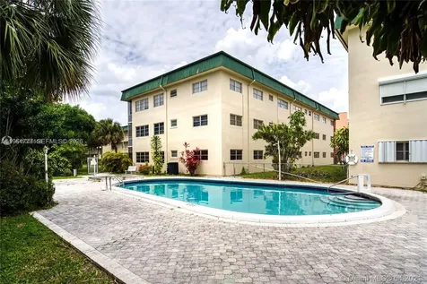 1450 Atlantic Shores Boulevard Hallandale Beach FL 33009