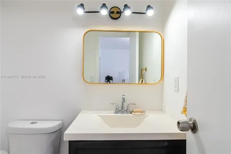 17021 N Bay Road Sunny Isles Beach FL 33160