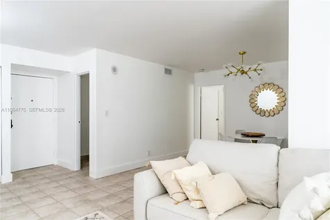 17021 N Bay Road Sunny Isles Beach FL 33160