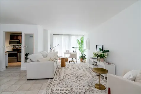 17021 N Bay Road Sunny Isles Beach FL 33160