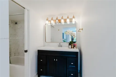 17021 N Bay Road Sunny Isles Beach FL 33160