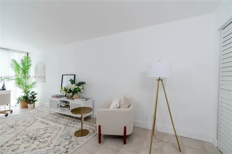 17021 N Bay Road Sunny Isles Beach FL 33160