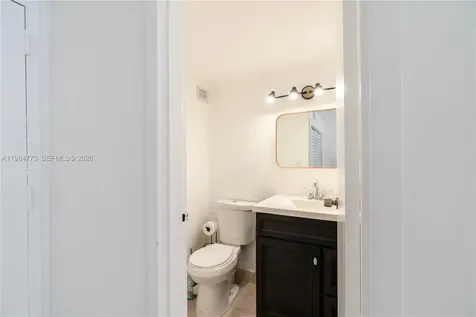 17021 N Bay Road Sunny Isles Beach FL 33160