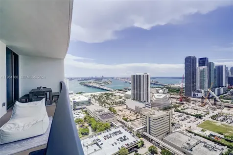 Miami FL 33132