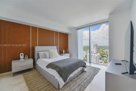 88 SW 7th Street Miami FL 33130