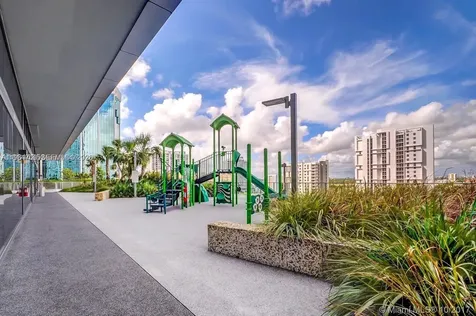 88 SW 7th Street Miami FL 33130