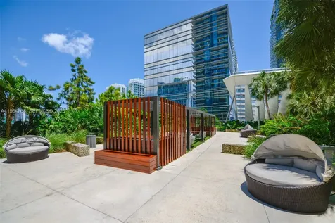 88 SW 7th Street Miami FL 33130