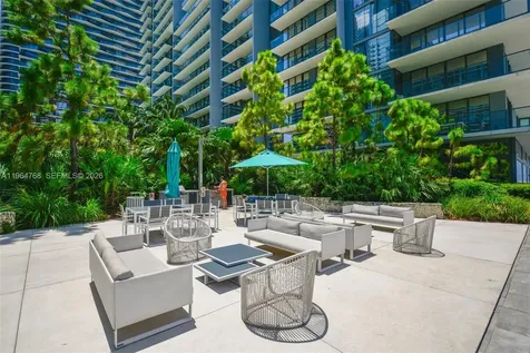 88 SW 7th Street Miami FL 33130