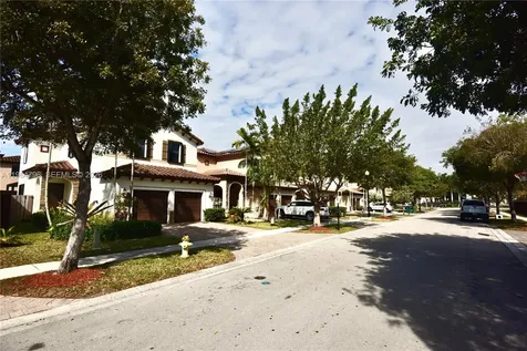 526 SE 35th Avenue Homestead FL 33033