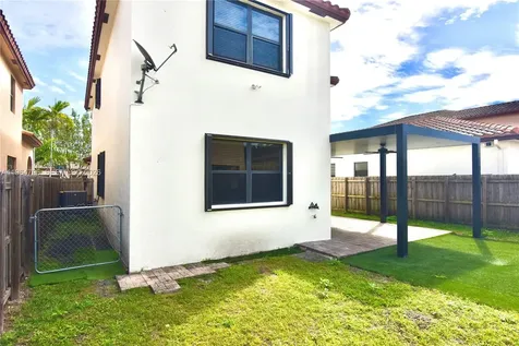 526 SE 35th Avenue Homestead FL 33033