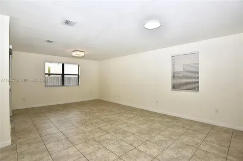 526 SE 35th Avenue Homestead FL 33033