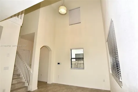 526 SE 35th Avenue Homestead FL 33033