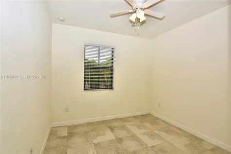 526 SE 35th Avenue Homestead FL 33033