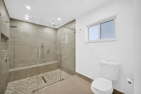 820 E Cypress Lane Pompano Beach FL 33069