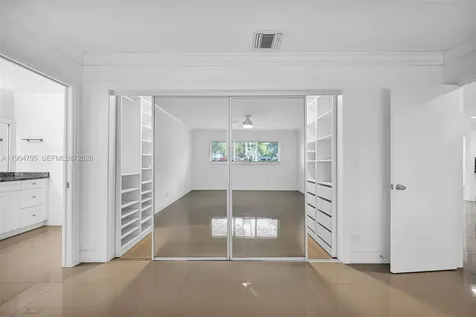 820 E Cypress Lane Pompano Beach FL 33069
