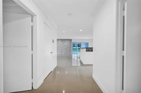 820 E Cypress Lane Pompano Beach FL 33069