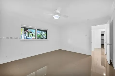 820 E Cypress Lane Pompano Beach FL 33069