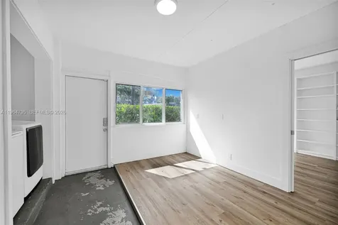 820 E Cypress Lane Pompano Beach FL 33069