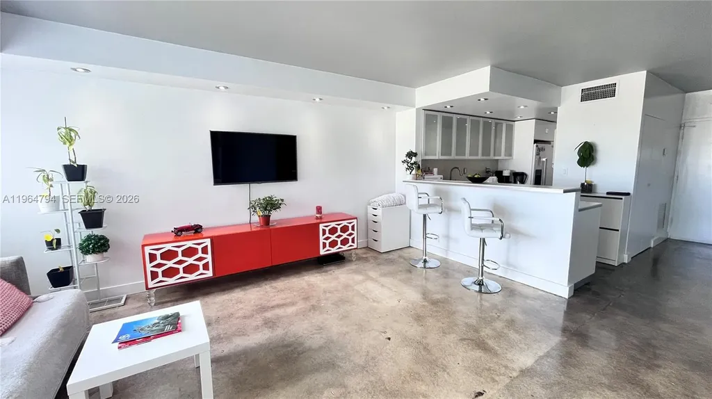 1000 West Avenue Miami Beach FL 33139