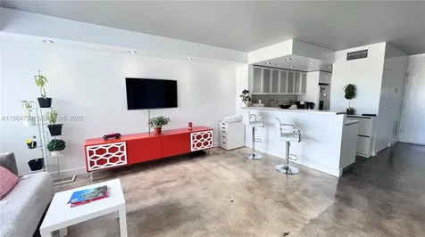 1000 West Avenue Miami Beach FL 33139