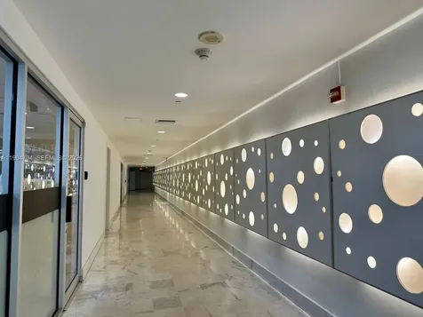 1000 West Avenue Miami Beach FL 33139