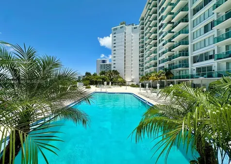 1000 West Avenue Miami Beach FL 33139