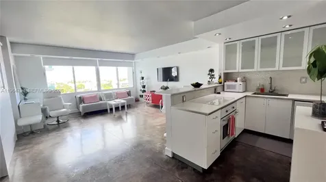 1000 West Avenue Miami Beach FL 33139