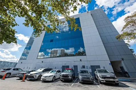 4445 W 16th Avenue Hialeah FL 33012