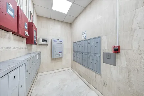 4445 W 16th Avenue Hialeah FL 33012